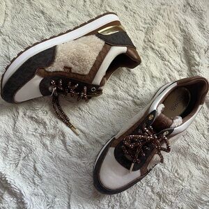 MICHAEL Michael Kors Brown Sherpa Sneakers 7.5 NEW